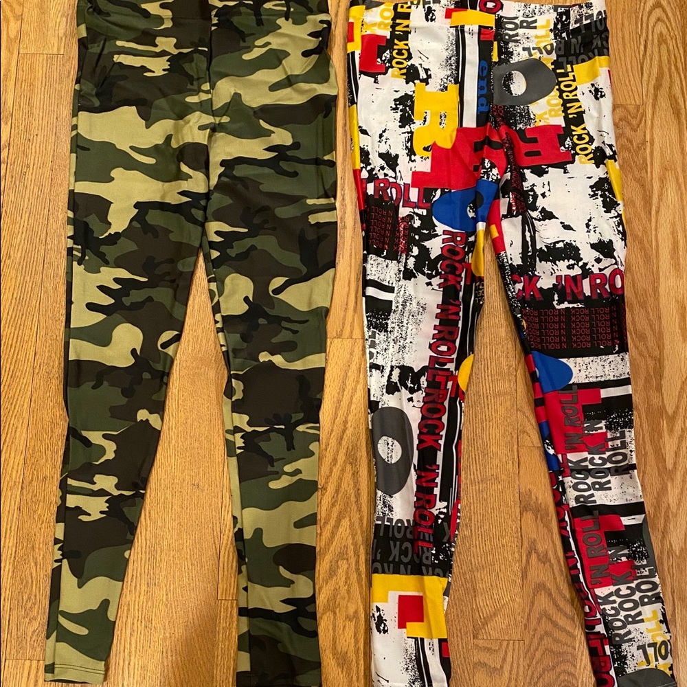 NWOT- SET OF GIRLS NEVER WORN GRAPHIC LEGGINGS